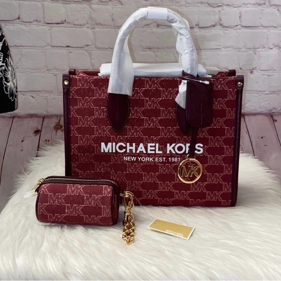 Michael Kors Handbags - Michael Kors MIRELLA Xbody/ZOOEY Micro Barrel Pouch 2pc Set